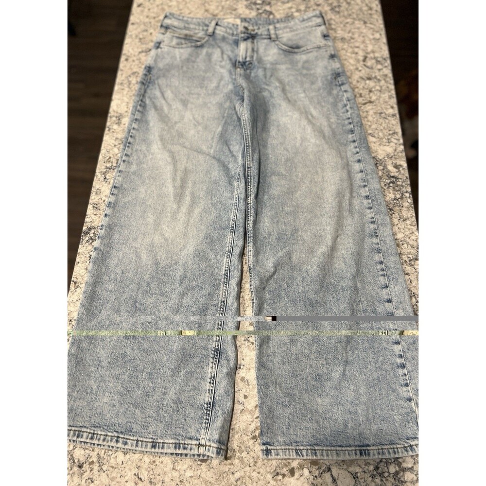 Pilcro Women’s Size 30 Acid Washed Wide Leg Jeans